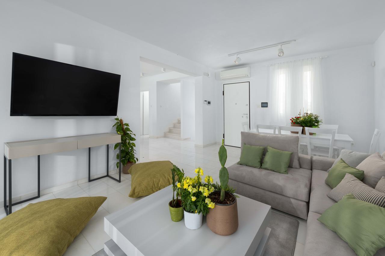 Maria & Nada Beachfront Villas Kolymbia Luaran gambar